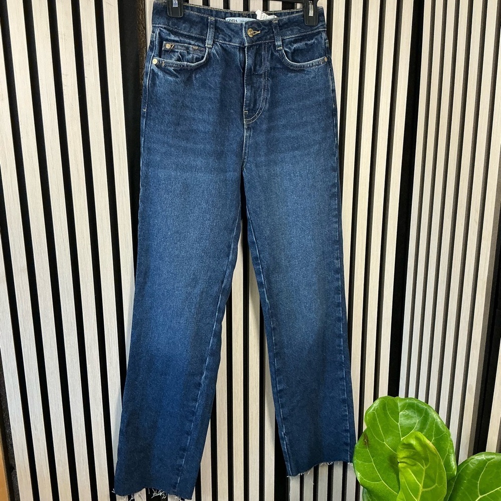 Zara Indigo Relaxed Fit Jeans Sz 0